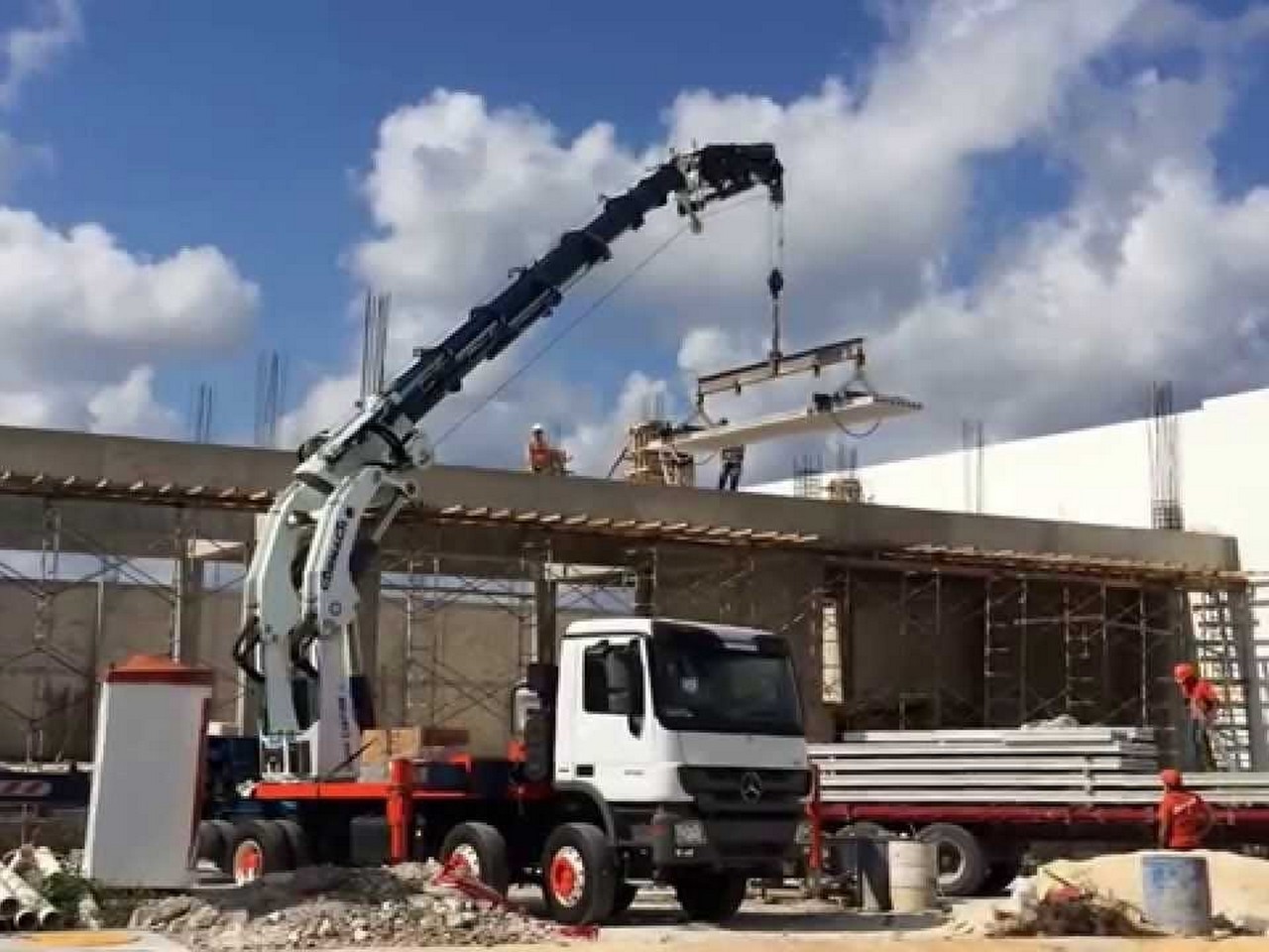 Kiralık Sepetli Vinç Adalar